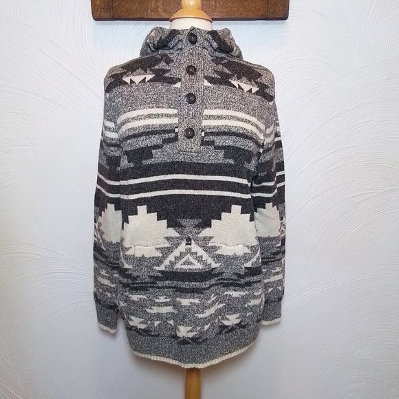 American Eagle Outfitters Sweaters - American Eagle Aztec Sweater Coat Gray & Ivory Southwestern Jacket size L